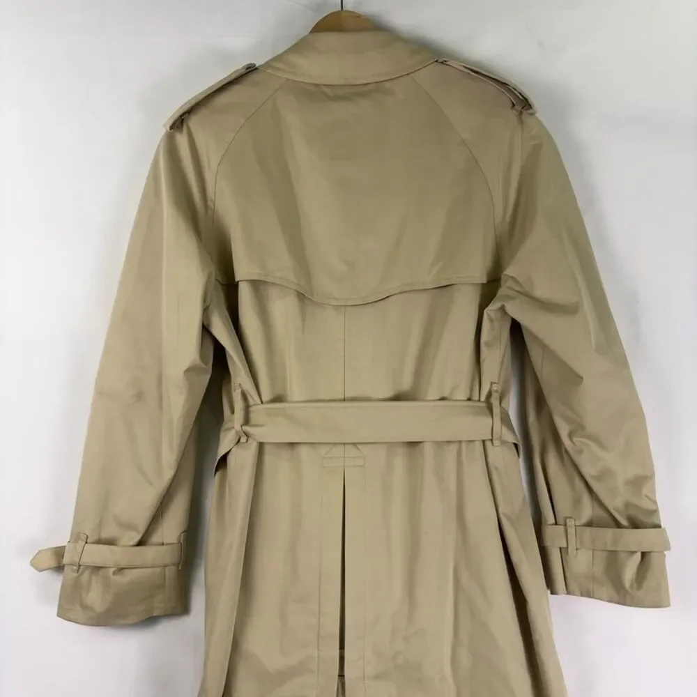 Burberry Classic Beige Trench Coat - Picture 6 of 6
